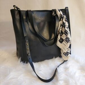 NWOT Madewell Zip-Top Medium Leather Transport Bag